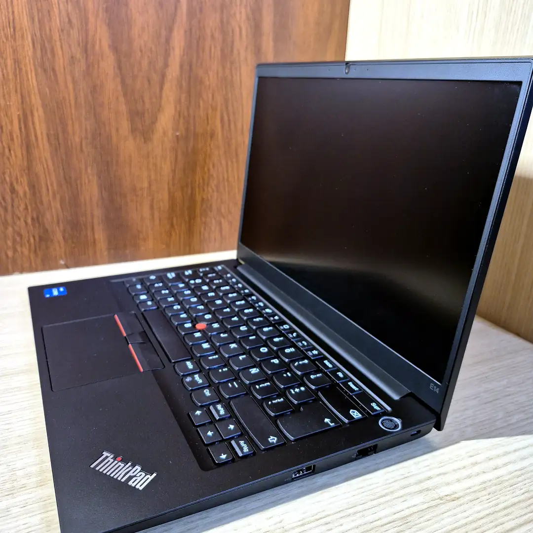 LENOVO THINKPAD 14" - Intel i5